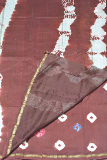 Tvis And Bliss. Maroon Shibori Bandini Chanderi Silk Saree