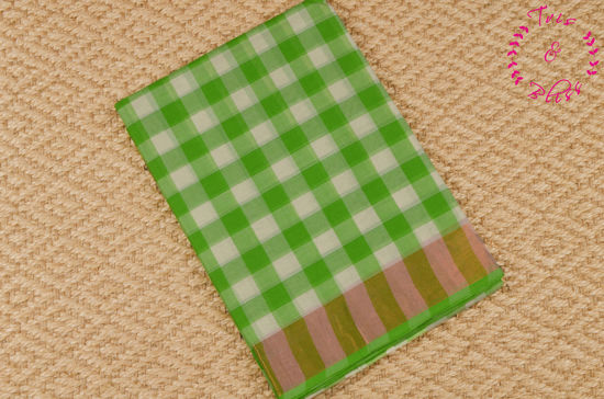 Picture of White and Green Checks Mangalagiri Handloom Cotton Saree